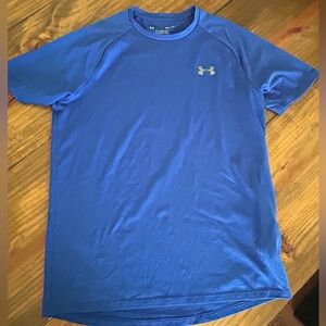 ✨Under Armour Men's Short Sleeve Blue Tee